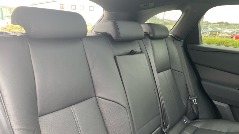 Land Rover Range Rover Velar 2.0 D200 MHEV Dynamic SE 5dr Auto Diesel Estate